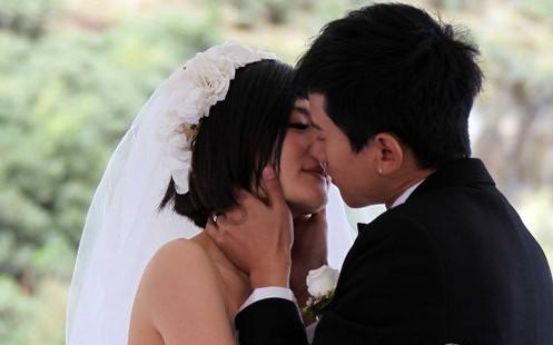 家里来客人了,婆婆给我倒果汁,我没接过来可以吗?-专业问答平台,汇集知识智慧